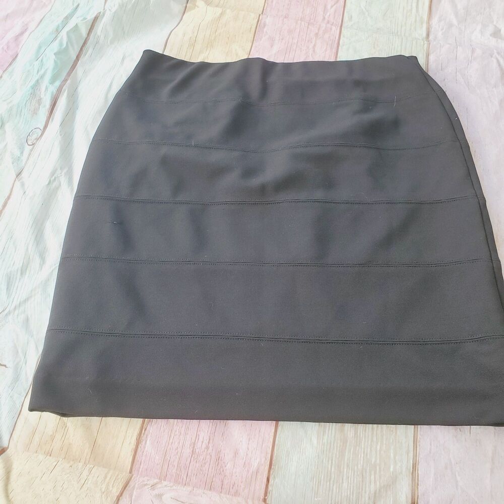 Alfani Petite Black Skirt Size P/M